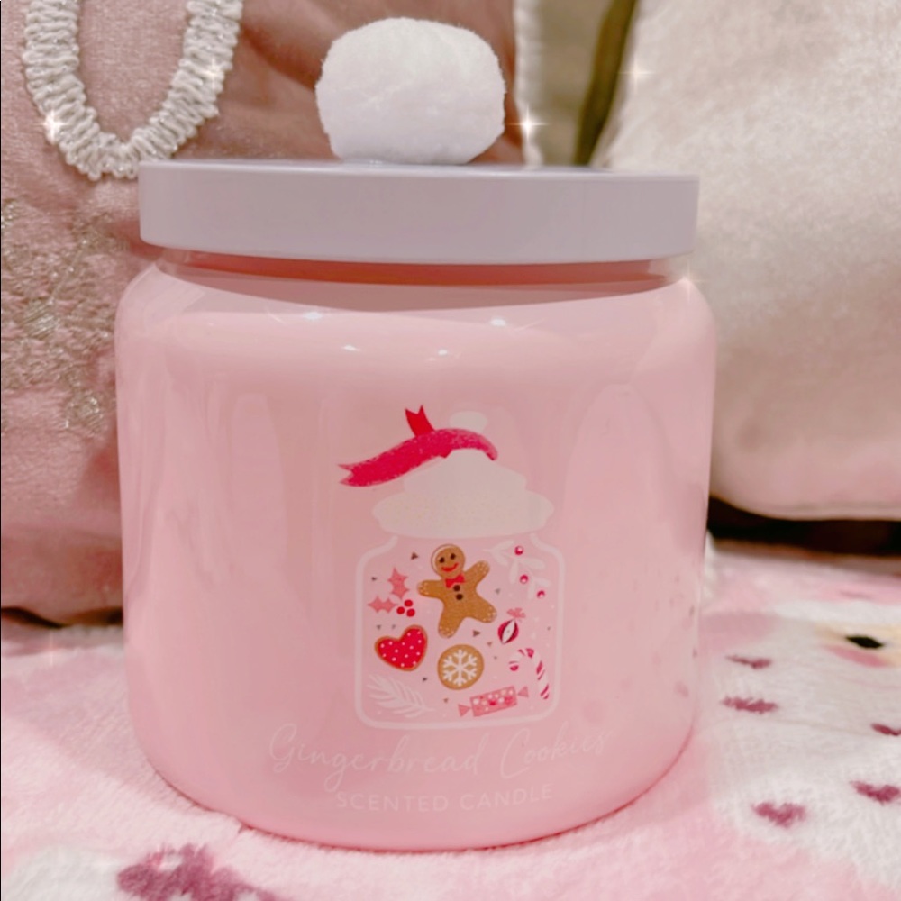 Beautiful candle - Picture 2 of 3